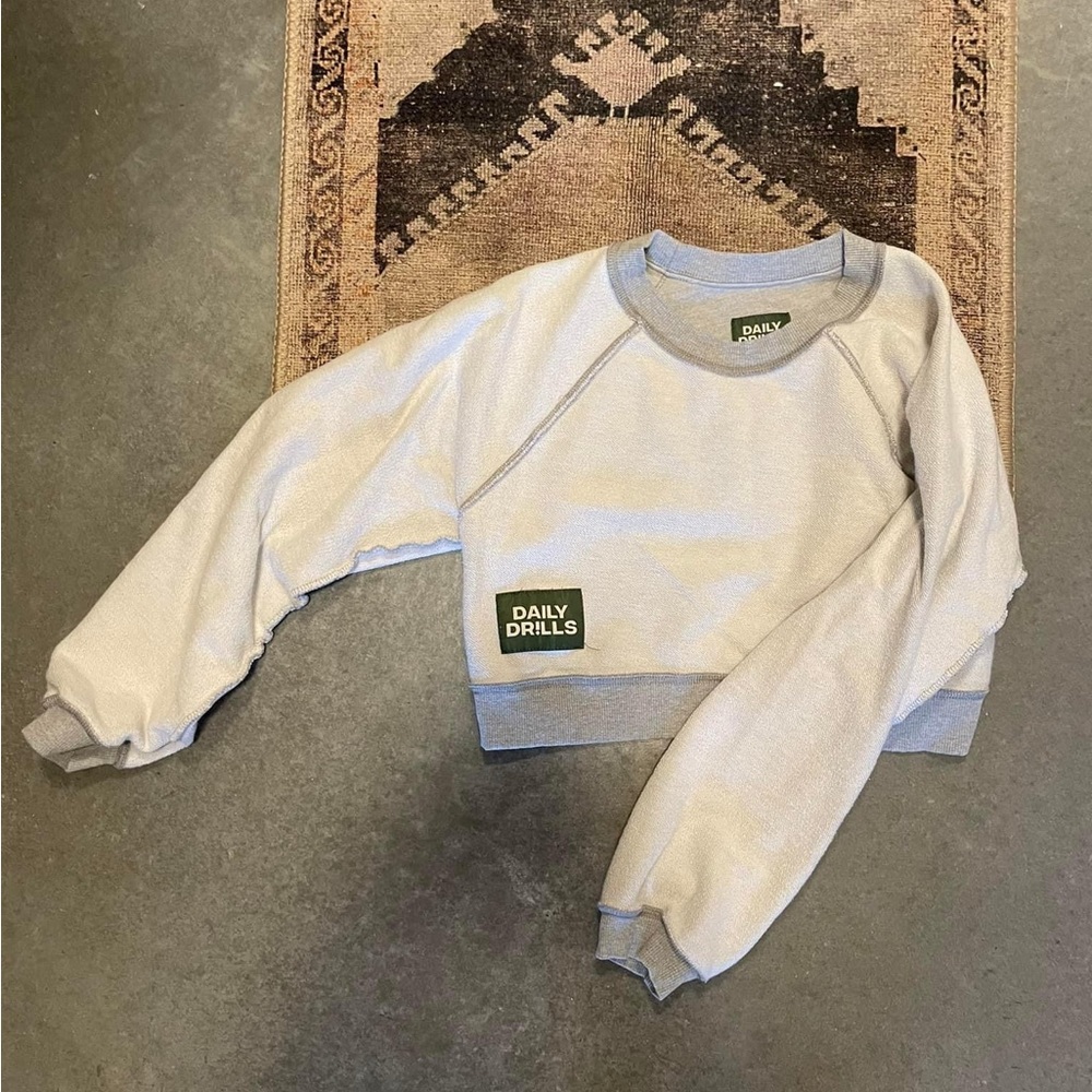 Daily Drills cropped sweatshirt size S/M